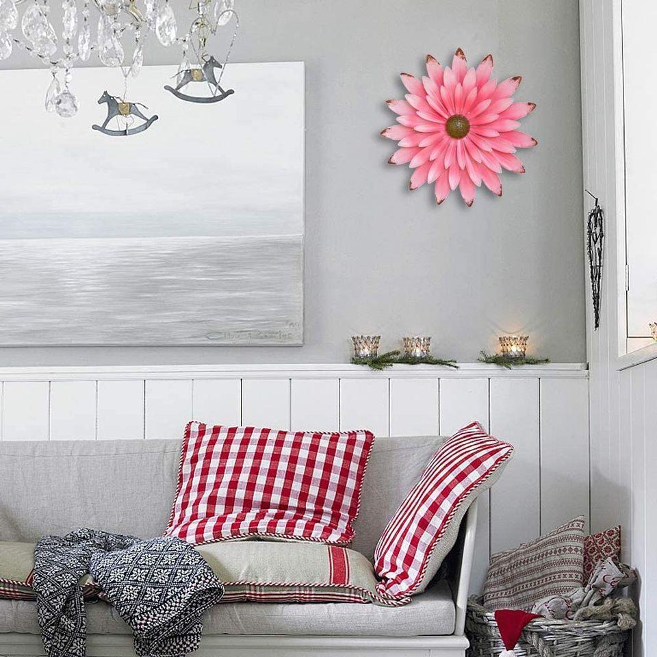 Pink Metal Daisy Flower Wall Décor