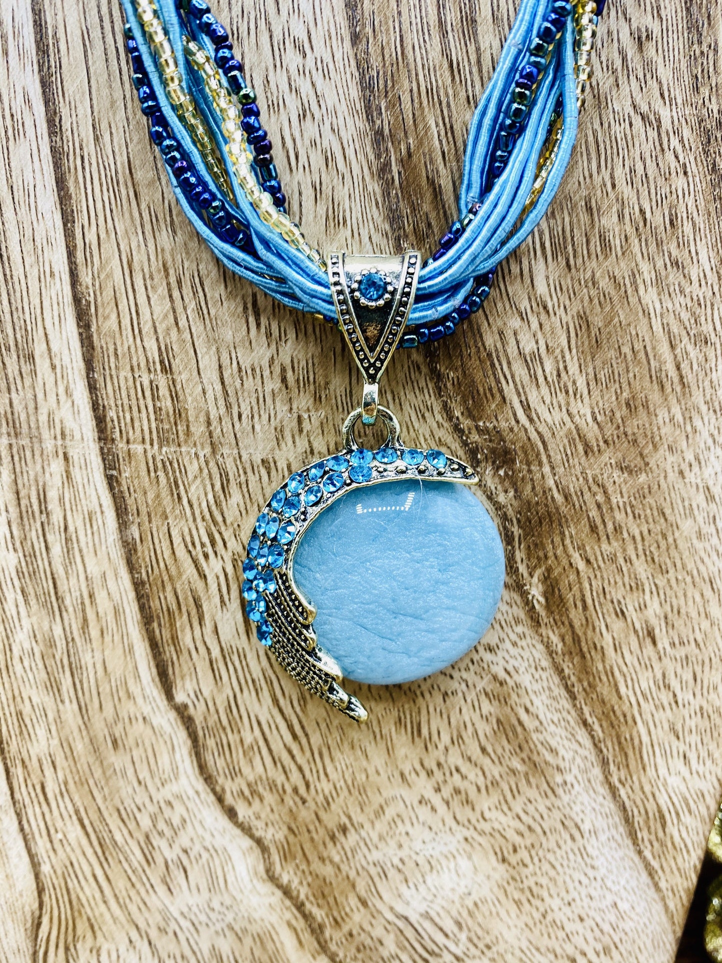Handmade BoHo Indian Style Rope beaded Necklace With Turquoise Rhinestone Gem - Ocean Ice Color