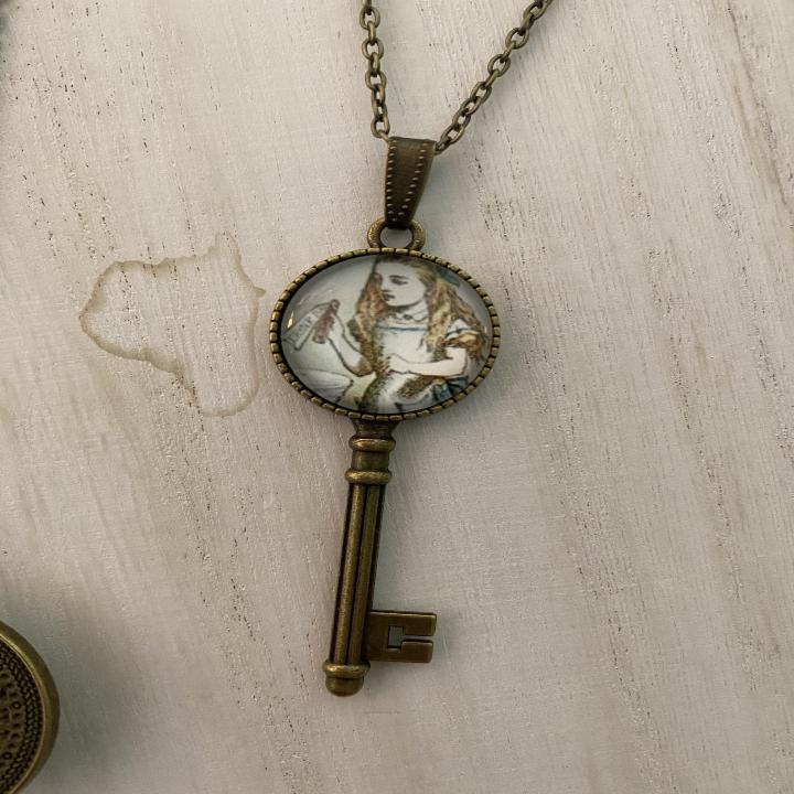 Alice In Wonderland Art Inspired Vintage Style Key Necklace